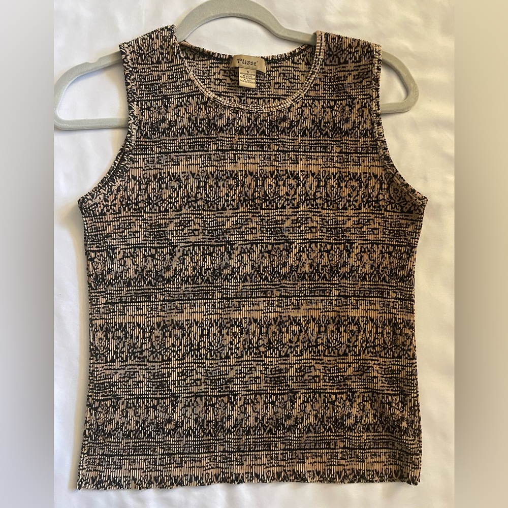 Cute scrunch top